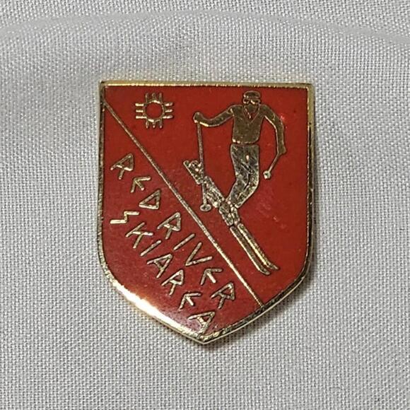 Other - Vintage Red River Ski Resort New Mexico Travel Enamel Pin